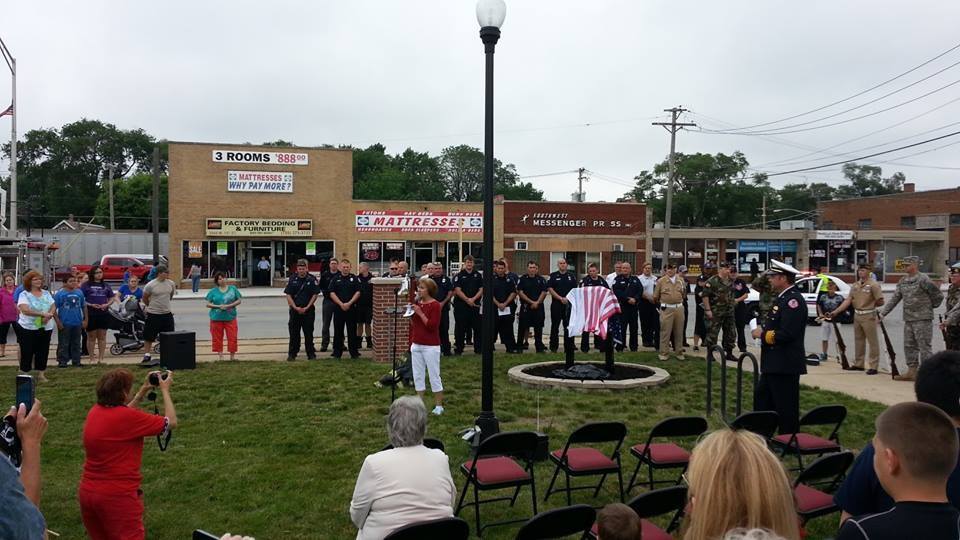 16624_221171621410072_1902255507_n